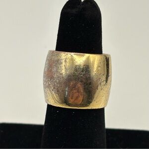 Chic Gold Women's Ring